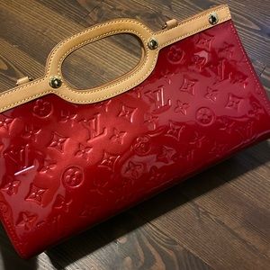 Louis Vuitton Vernis Bag